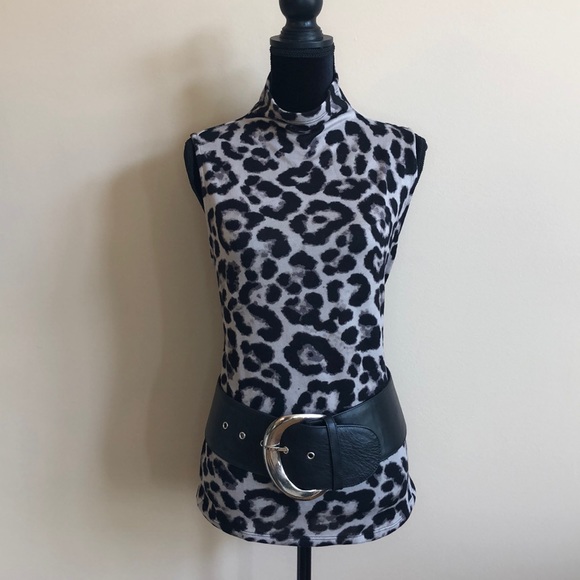 Aprll Tops - 🚫🚫SOLD🚫🚫Leopard High Mock Neck Sleeveless Top